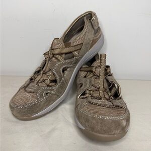 Earth Origins Women's Brown Athletic Shoes